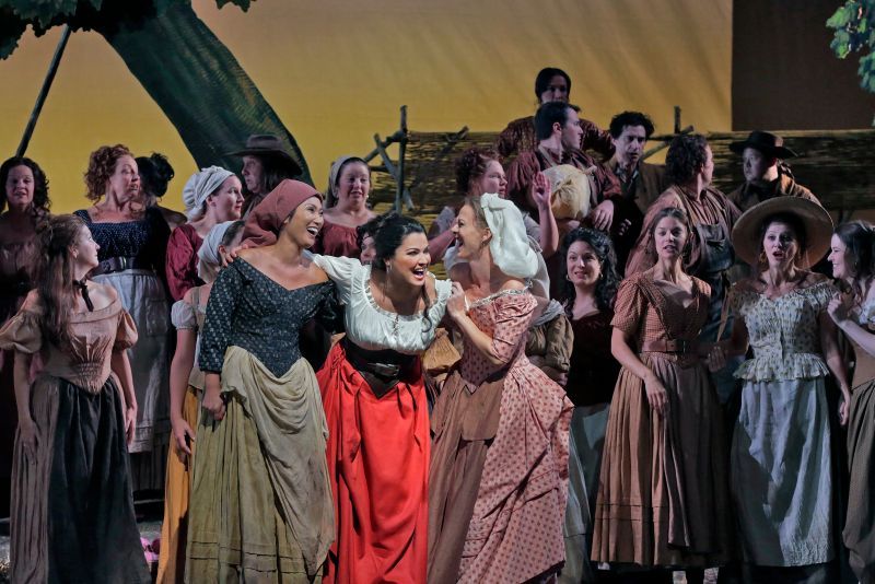Donizetti Anna Netrebko, foto Ken Howard