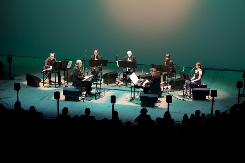Philip Glass Ensemble, foto James Ewing