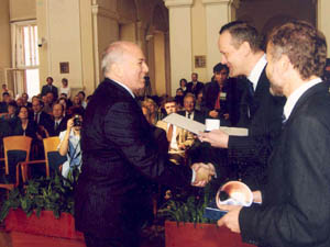 Gratias Agit pro Riada Kudsiho