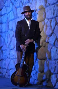 Otis Taylor - lidé zapomínají na podstatu blues