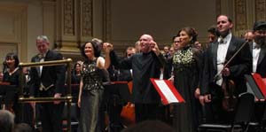 Debut v Carnegie Hall 8. 5. 2007 (dir. Christoph Eschenbach, Simona Šaturová, Yvonne Naef, Philadelphia Orchestra), foto archiv