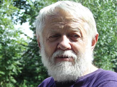 HUDBA – psáno s velký mi písmeny