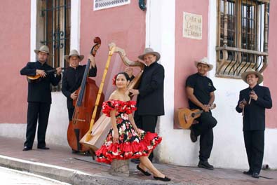 Cimarrón - kovbojské flamenco ve strunách harfy