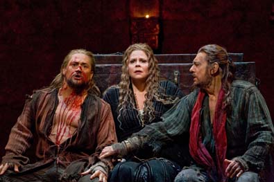 Usmiřování bohů v MET, foto Ken Howard/Metropolitan Opera