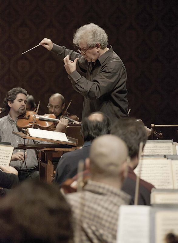 Jiří Bělohlávek - perfekcionista, pro něhož není dokonalost cílem, ale začátkem, foto Václav Jirásek/Česká filharmonie, Pražské jaro/Iva