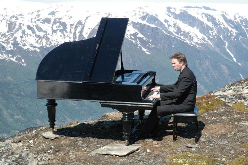 Leif Ove Andsnes - Věřím v sílu hudby, foto Özgür Albayrak, Zdeněk Chrapek/MHF Pražské jaro, E