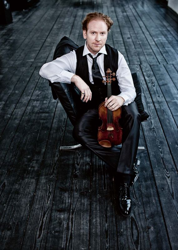 Daniel Hope - Hudba má moc sblížit lidi, foto Harald Hoffmann, Frank Stewart