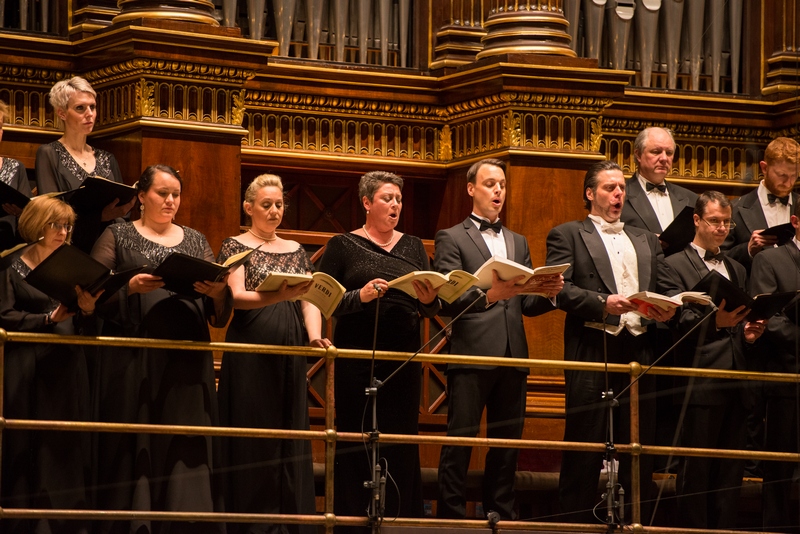 Simone Schneider, Gerhild Romberger, Pavel Černoch, John Relyea, Pražský filharmonický sbor, foto jan Nechvíle