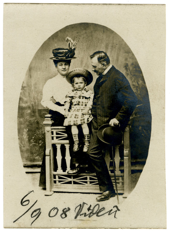 J. B. Foerster s rodinou, Vídeň 1908, foto: Archiv Společnosti J. B. Foerstera