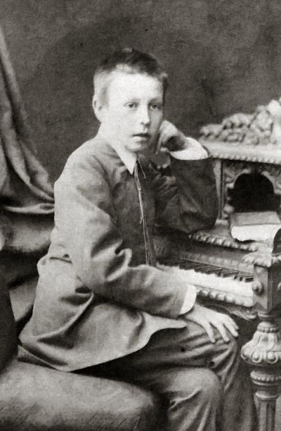 Desetiletý Sergej Rachmaninov