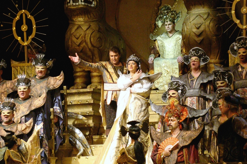 Státní opera Praha - Turandot, režie Václav Věžník, foto Daniel Jäger