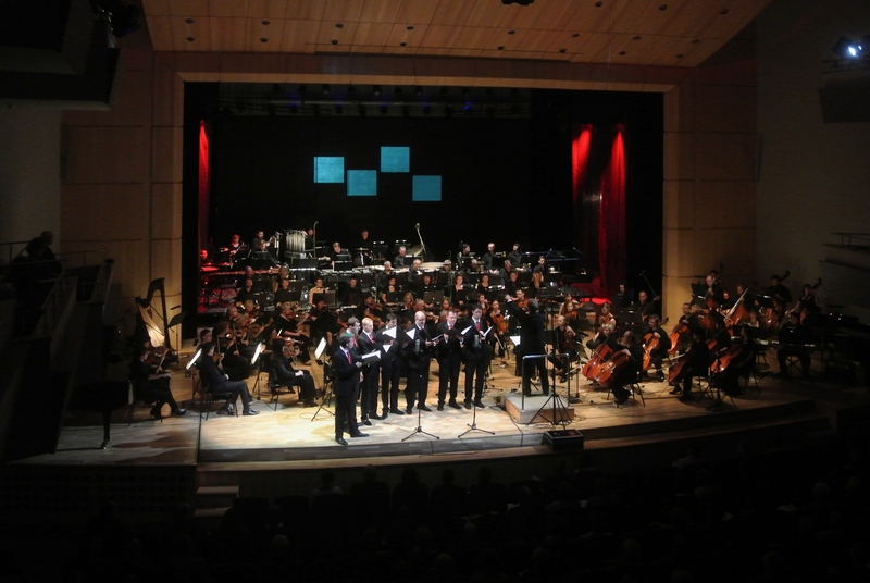 Filharmonie Hradec Králové a Gentlemen Singers, foto František Hloušek