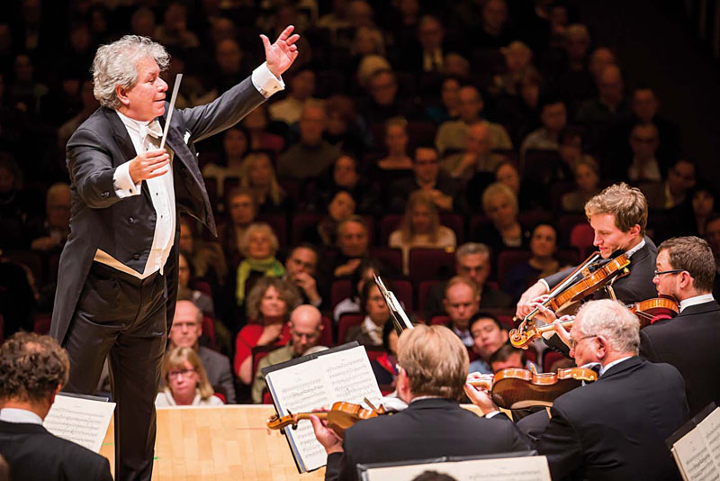 Jiří Bělohlávek a Česká filharmonie v Carnegie Hall, foto Chris Lee