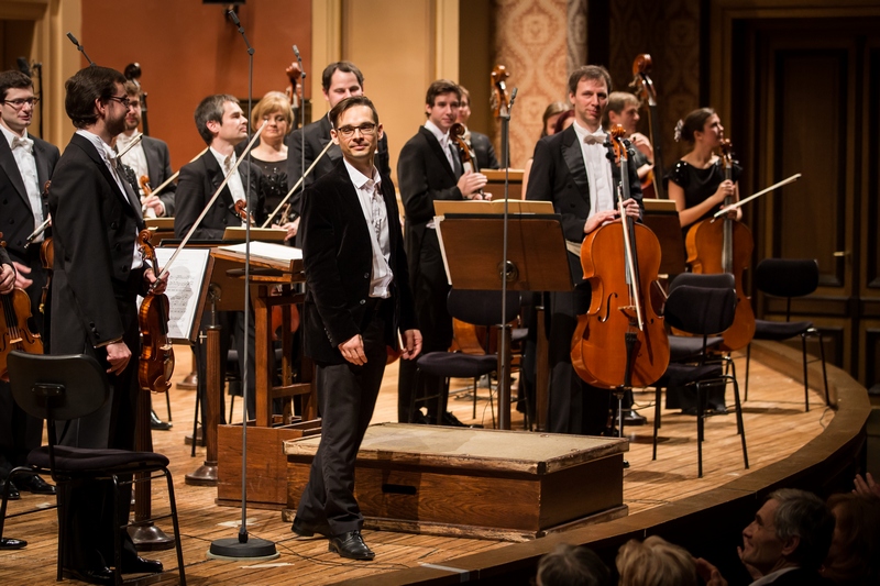 Miroslav Srnka a PKF - Prague Philharmonia, foto Morris-Media