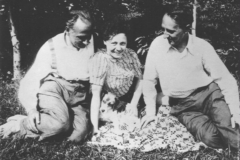 Václav Kaprál, Vítězslava Kaprálová a Bohuslav Martinů, foto Moravské muzeum hudby