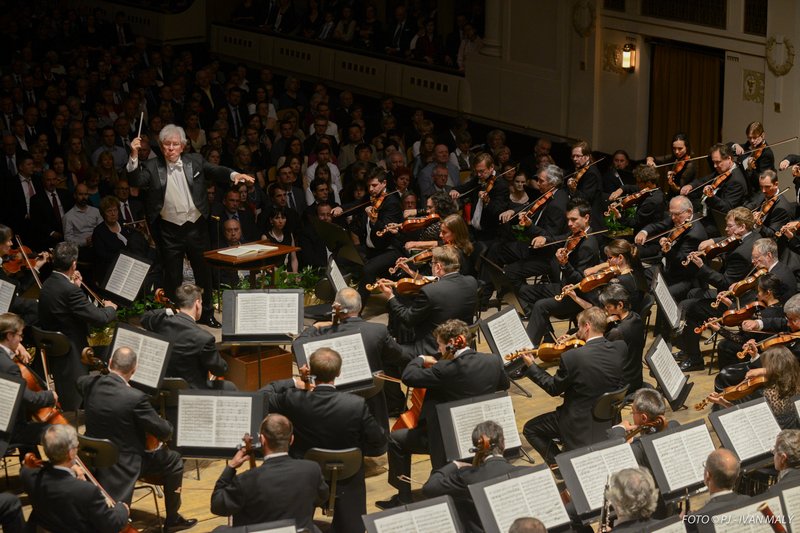 Jiří Bělohlávek a Česká filharmonie, Pražské jaro/Ivan Malý