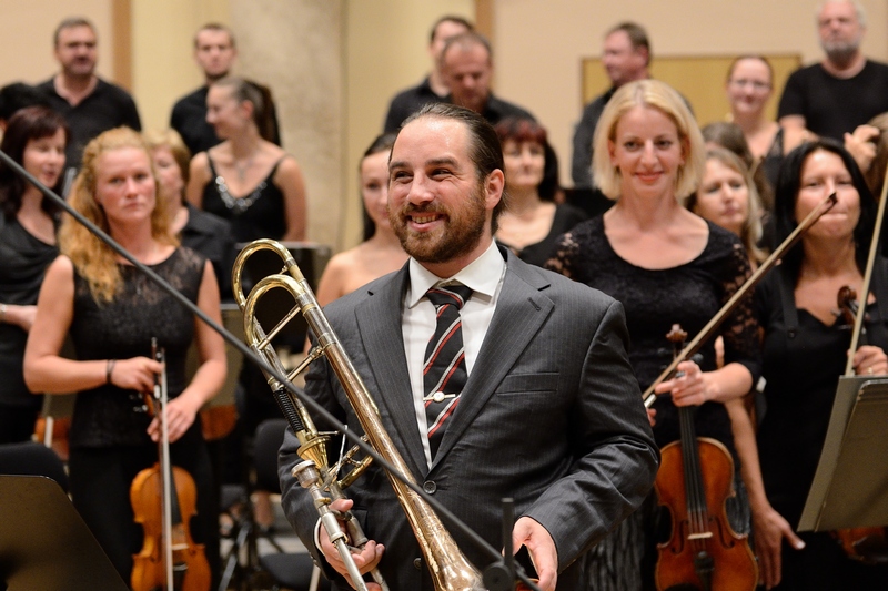 William Lang a Janáčkova filharmonie Ostrava, foto Martin Popelář