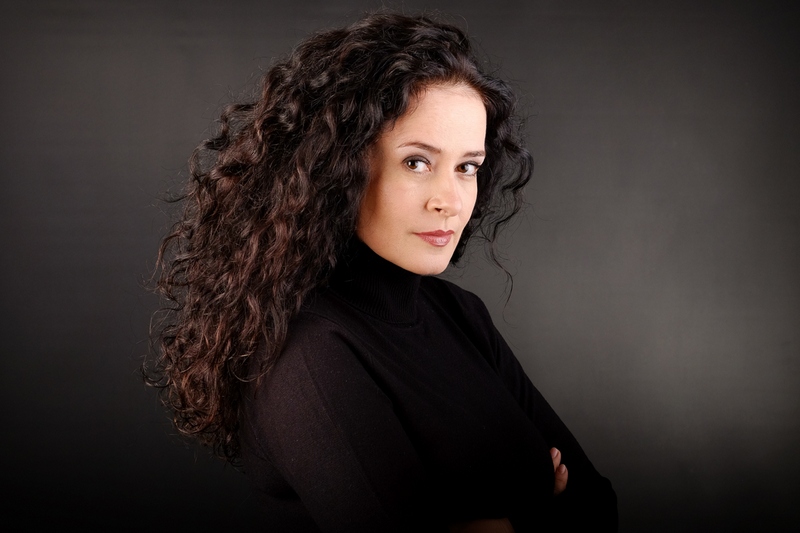 Simona Šaturová