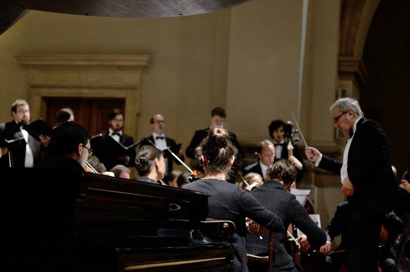 Frieder Bernius, Ensemble Inégal a Kammerchor Stuttgart, foto Hana Blažková