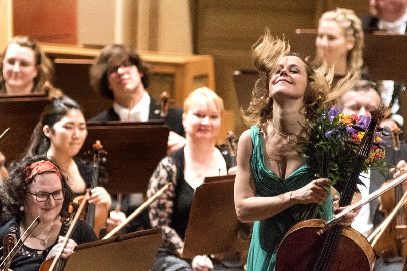 Sol Gabetta a Česká filharmonie, foto Petr Kadlec