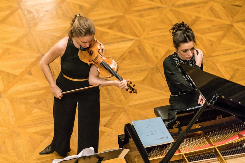 Julia Fischer a Julianna Avdějeva, foto Filharmonie Brno