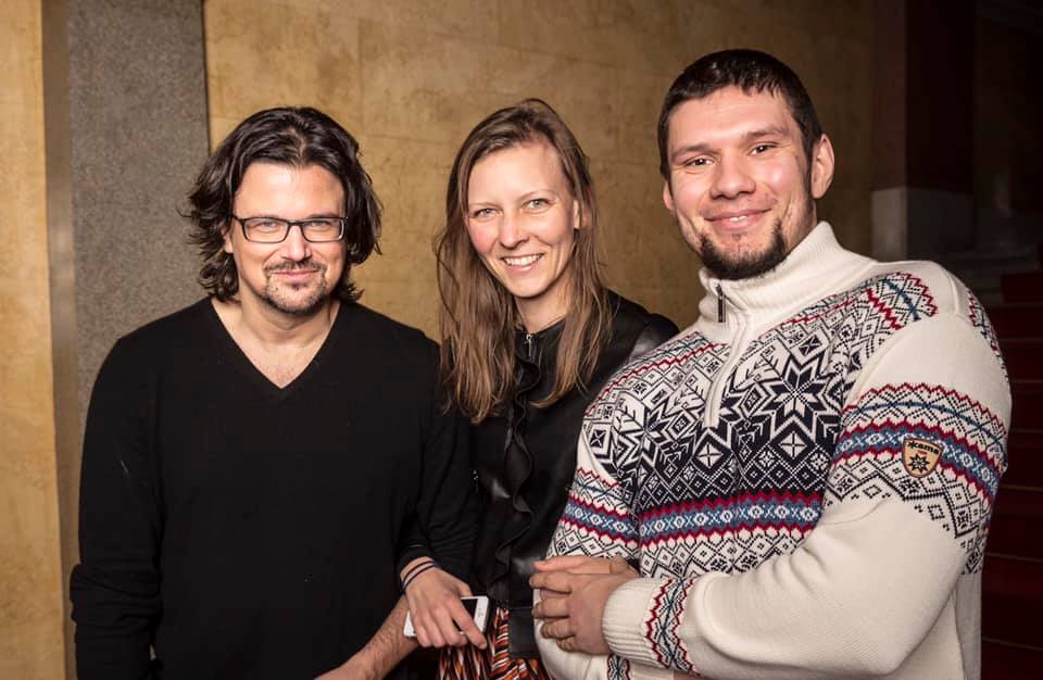 Před premiérou: Jonathan Stoughton (Max), Eva Sochorová, Jiří Rajniš (Jonny), foto FB ND