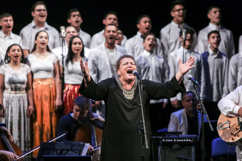 Ida Kelarová a Čhavorenge, foto Česká filharmonie