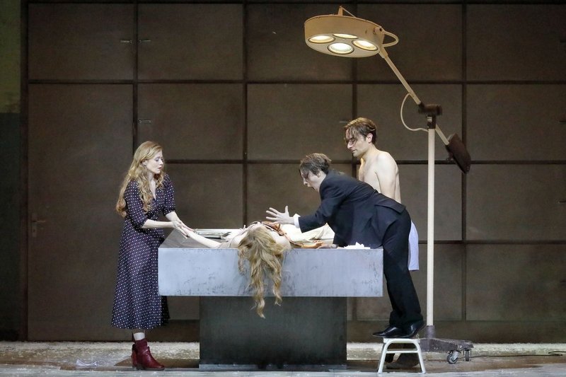 Barbara Hannigan, Rachael Wilson, Thomas Gräßle, foto Bayerischen Staatsoper