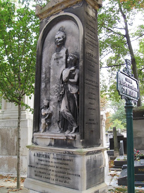 Rejchův náhrobek v Paříži