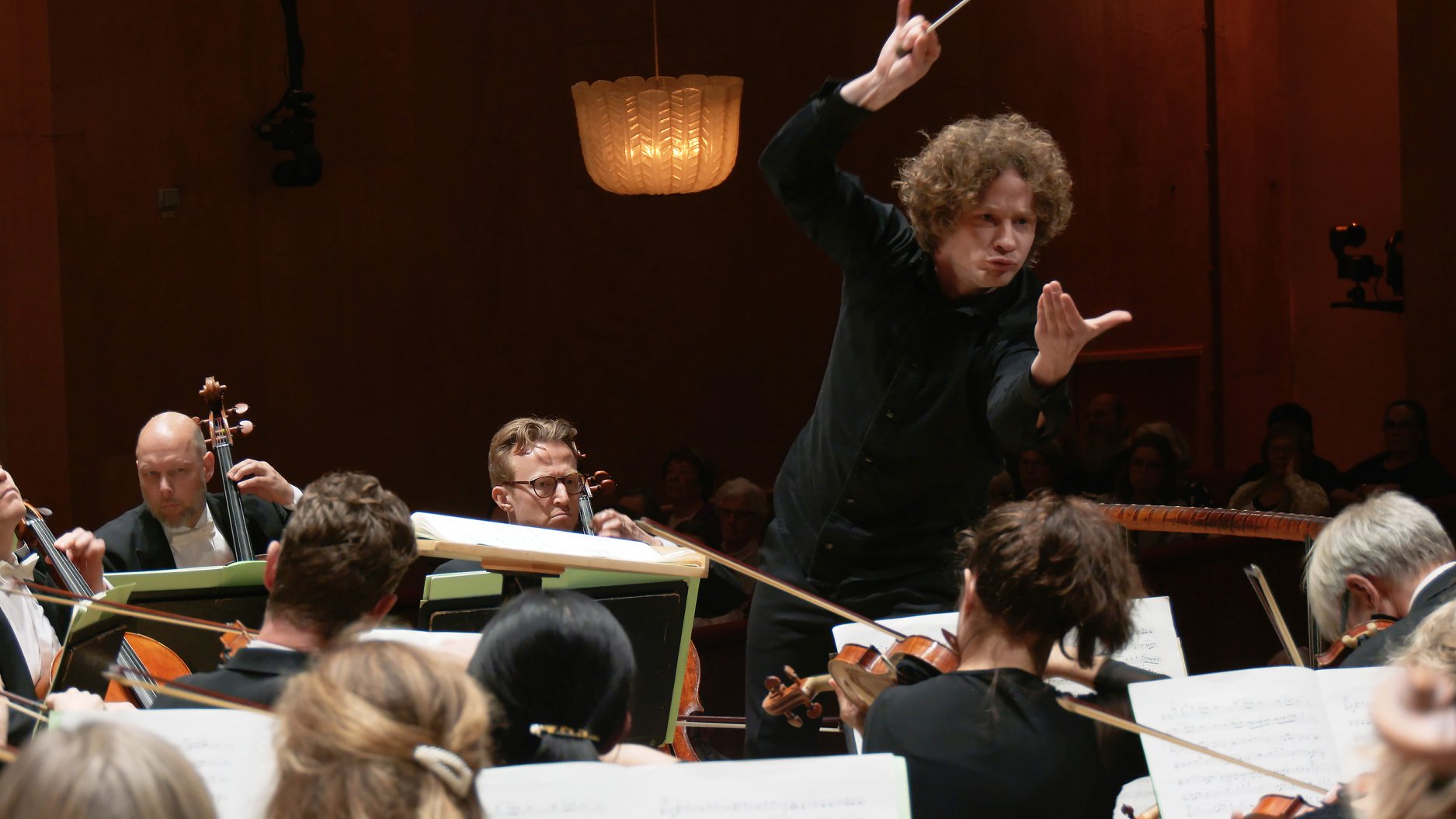 Koncert řady GSOplay, Gothenburg Symphony Orchestra diriguje Santtu-Matias Rouvali, foto GSO
