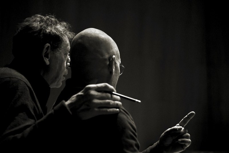 Philip Glass a Dennis Russell Davies při zkoušce v New Yorku, foto Andreas H. Bitesnich