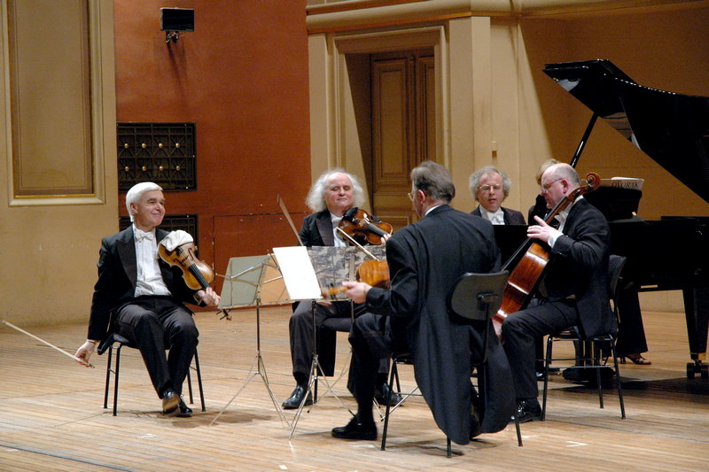 András Schiff a Panochovo kvarteto (24. 11. 2008, Rudolfinum).