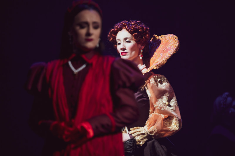 Gaetano Donizetti: Roberto Devereux, Státní divadlo Košice, foto Joseph Marčinský