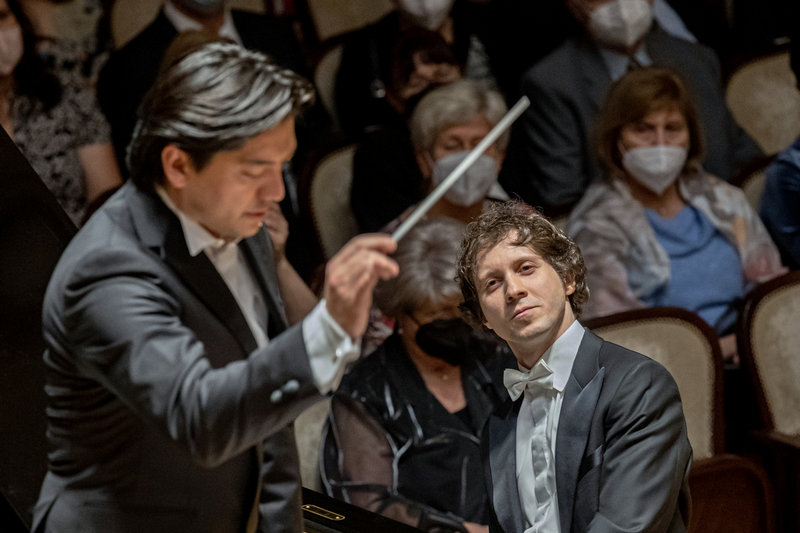 Eugene Tzigane, Rafał Blechacz, foto Petr Dyrc