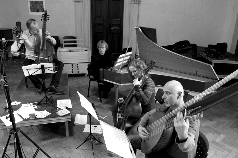 Z natáčení CD Finger (Petr Wagner, Ensemble Tourbillon), foto Pablo Kornfeld