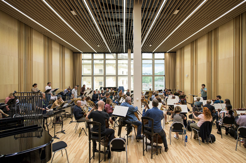 Ze zkoušky na Plameny s Orchestrem Státní opery, foto Serghei Gherciu