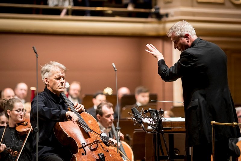 Alban Gerhardt, Alexander Liebreich, foto Vojtěch Brtnický
