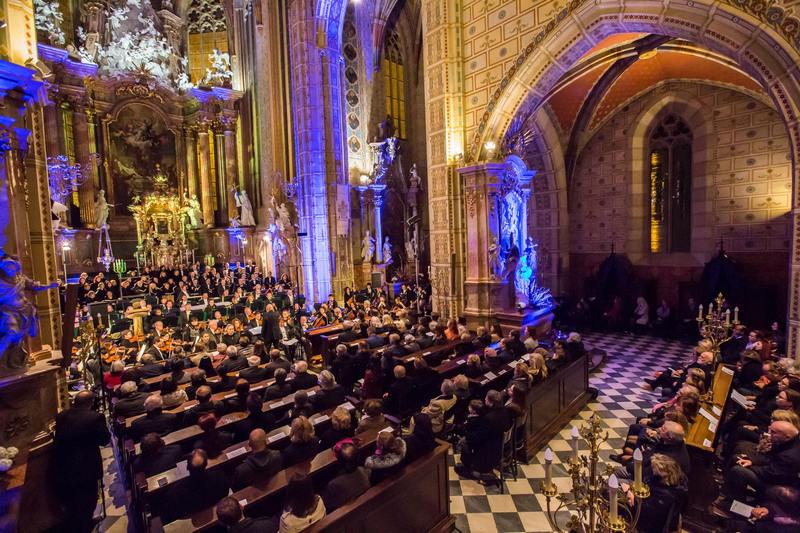 Glagolská mše s D. R. Daviesem v dubnu 2019, foto Filharmonie Brno