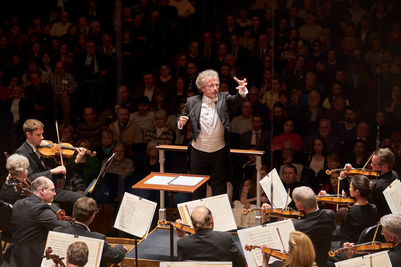 Franz Welser-Möst a Cleveland Orchestra, foto Roger Mastroianni