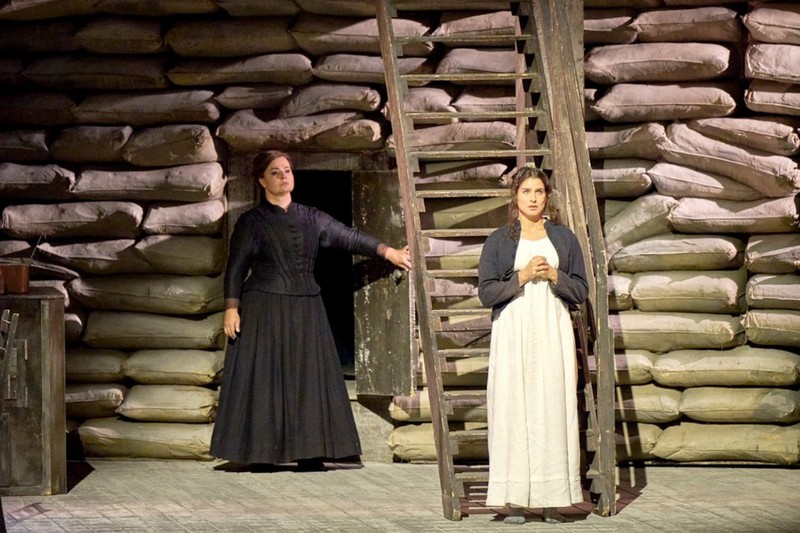 Eliška Weissová, Asmik Grigorian, foto Wiener Staatsoper