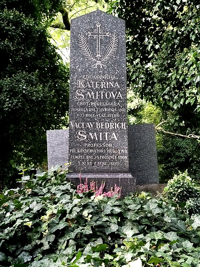 Hrob Václava Smity a jeho manželky Kateřiny