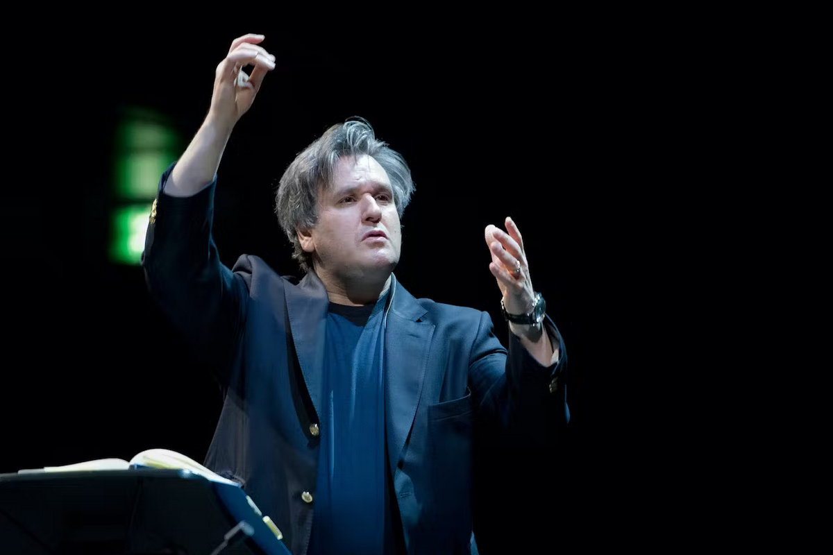 Antonio Pappano, foto Sim Canetty-Clarke