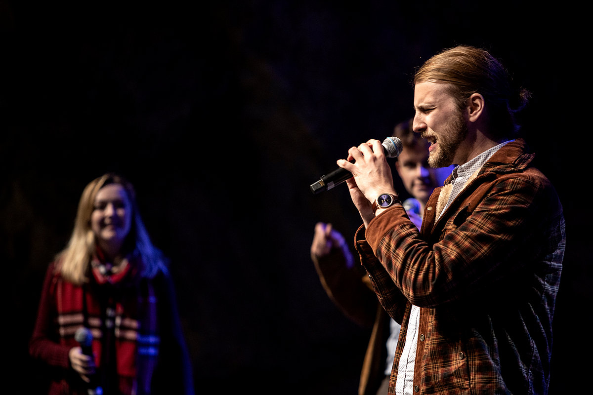 Performance in Graz, Austria, 2019, foto Peter Purgar