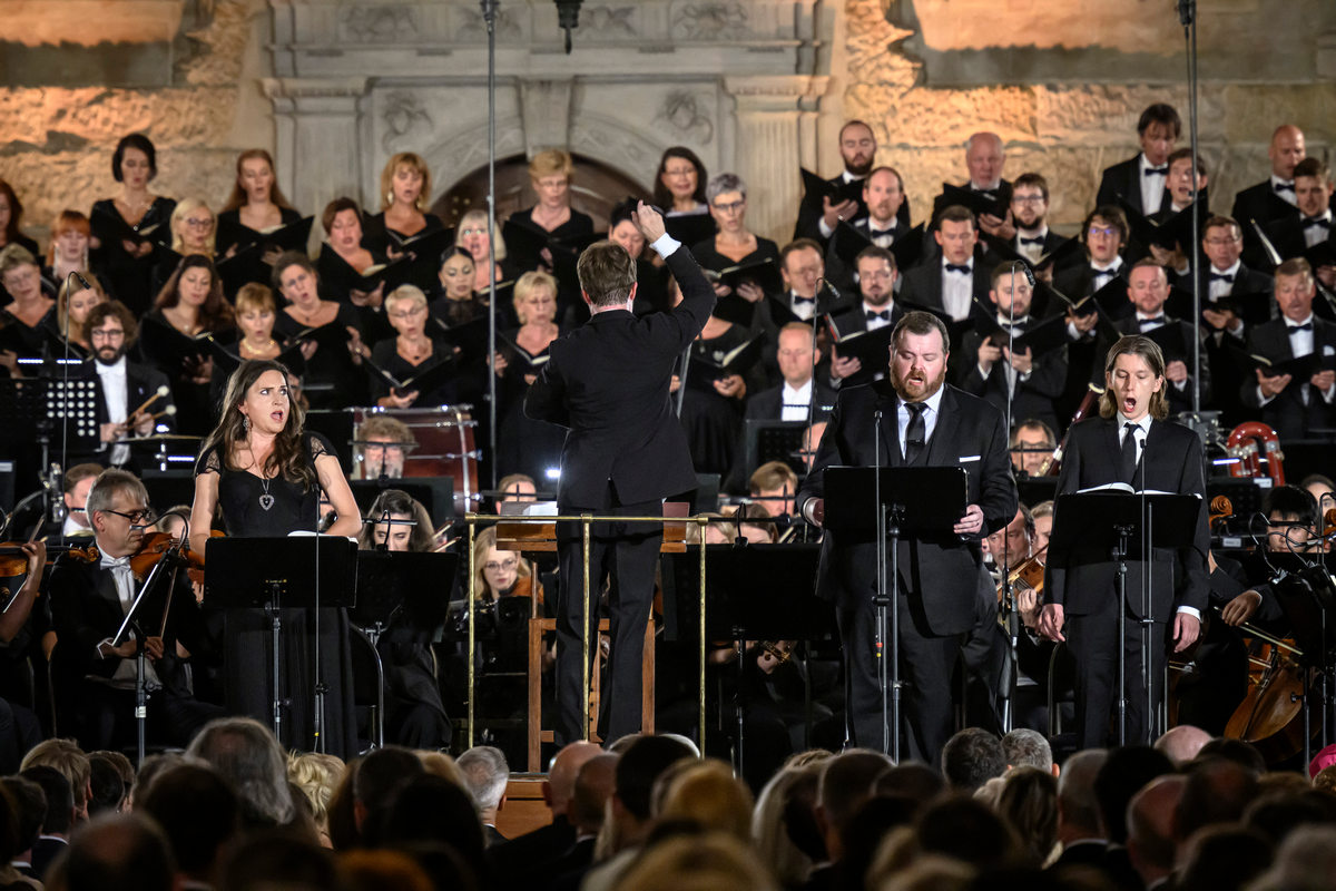 Susanne Bernhard, Kyle van Schoonhoven, Arvid Fagerfjäll, foto Petra Hajská/Prague Sounds