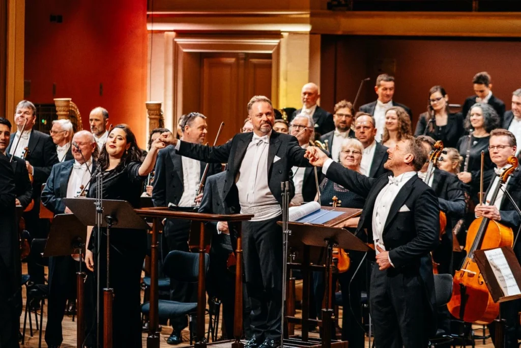 Robert Jindra se Symfonickým orchestrem Českého rozhlasu / Foto: Matěj Komár